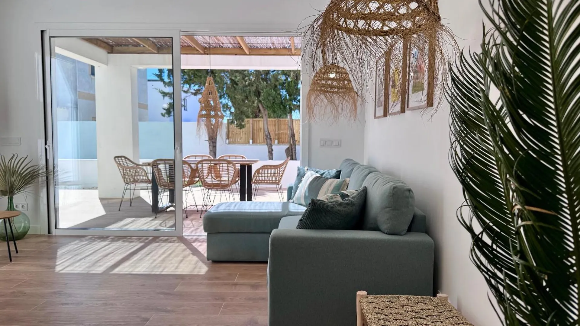Apartamento Con Terraza Pb 4P Appartamento